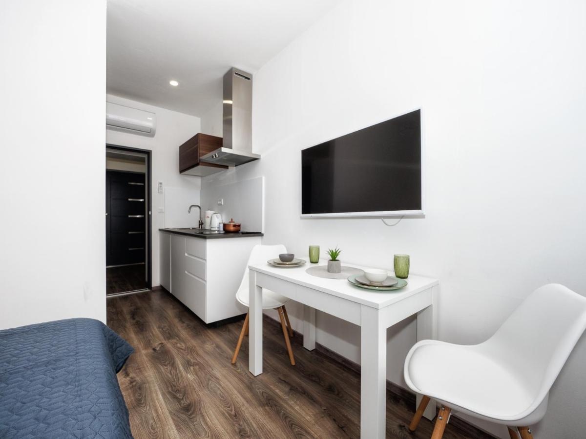 Arena Delight Studio Apartments Pula Dış mekan fotoğraf