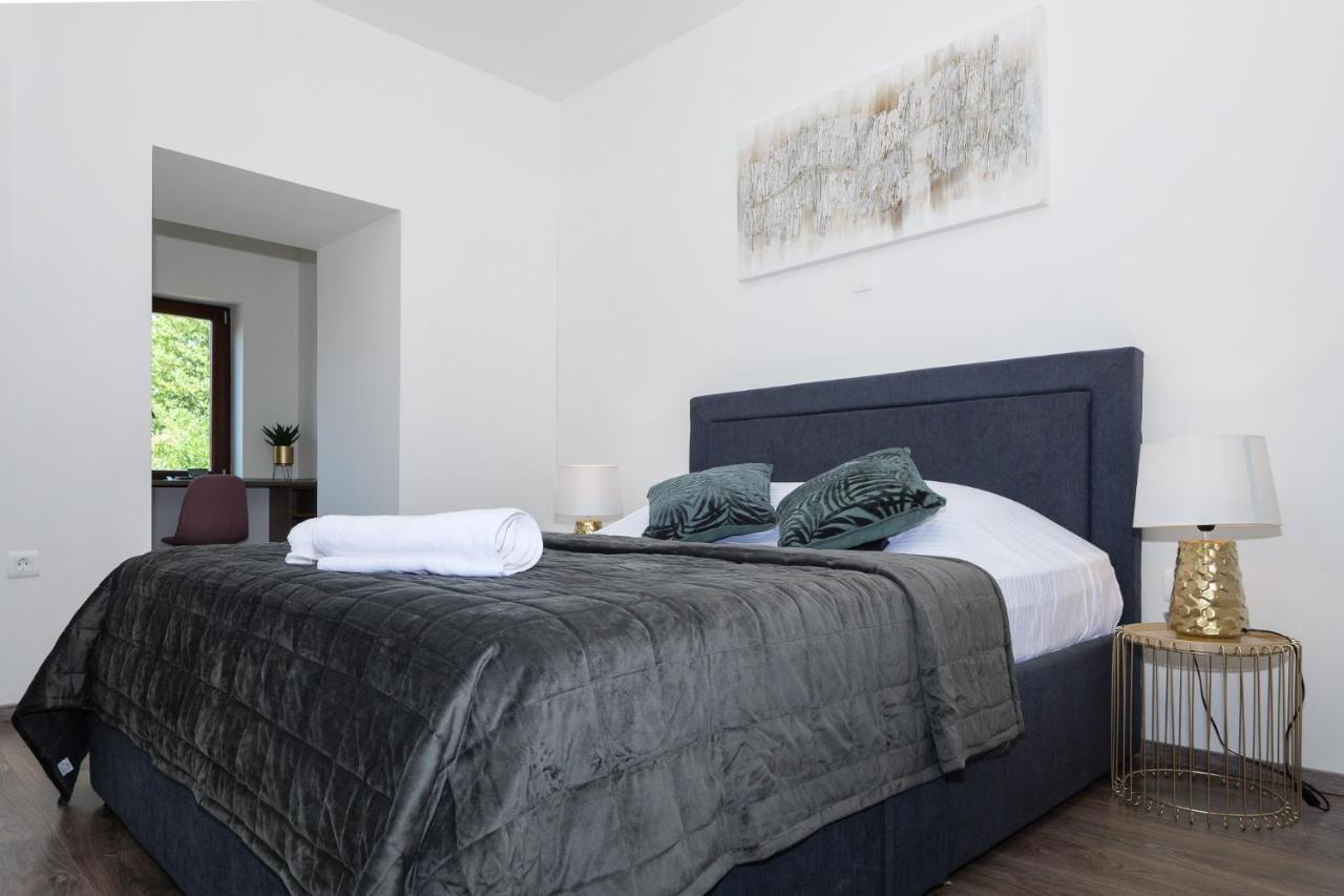 Arena Delight Studio Apartments Pula Dış mekan fotoğraf